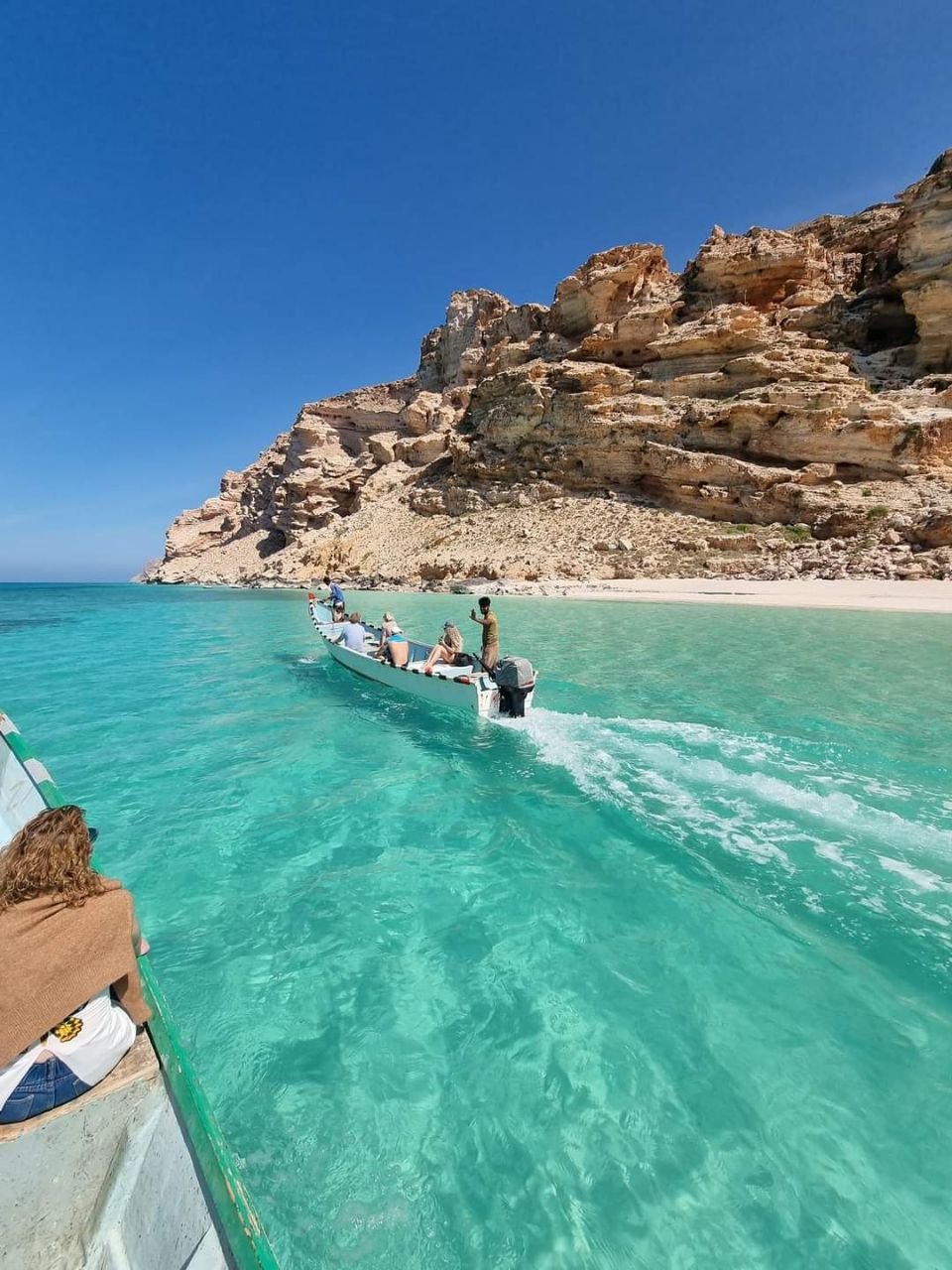 Detwah Lagoon and its sandbars